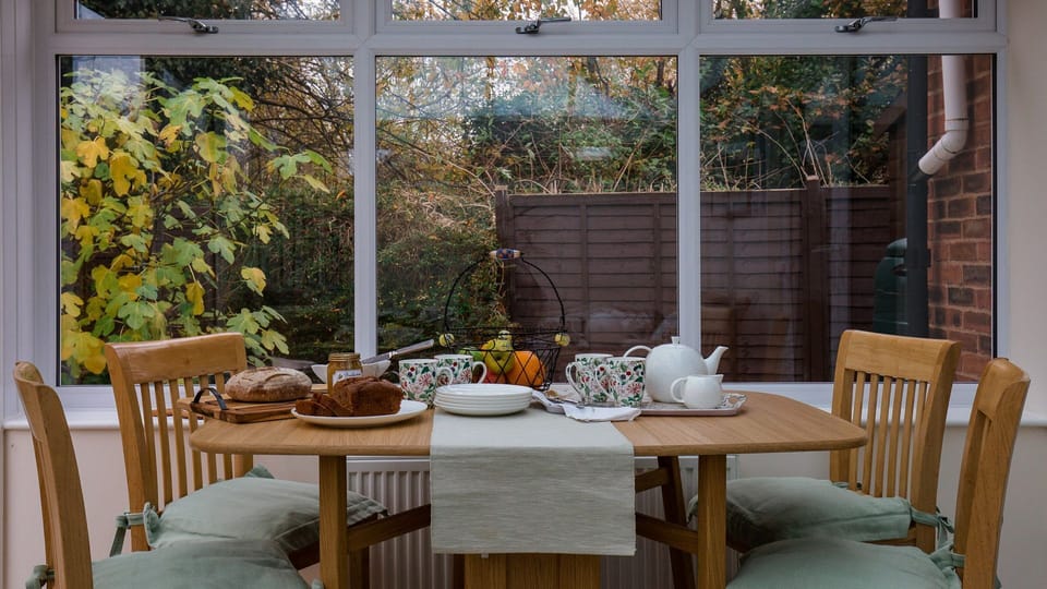 Sun Room, Ashwin Cottage, Bolthole Retreats