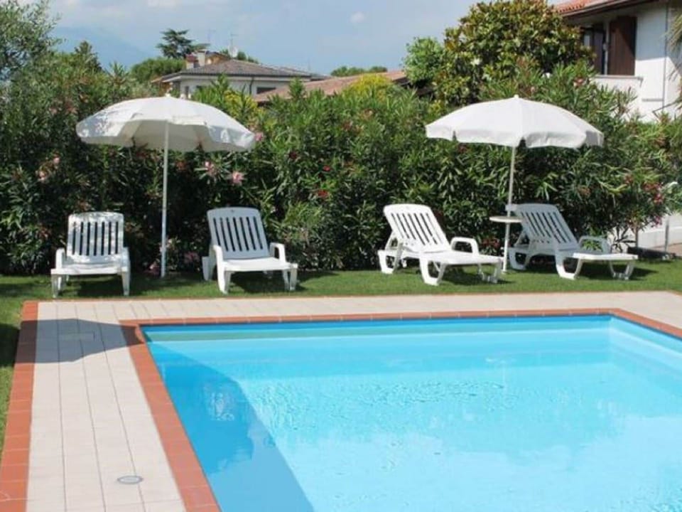 Holiday Home Swimming Pool