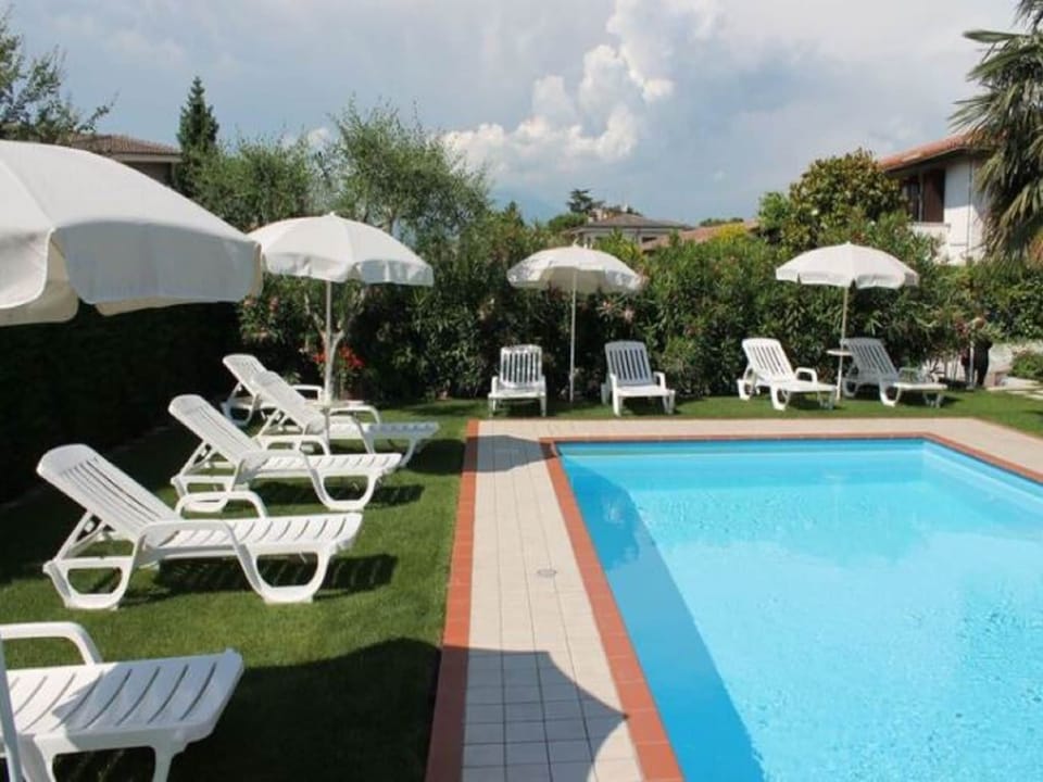 Holiday Home Swimming Pool