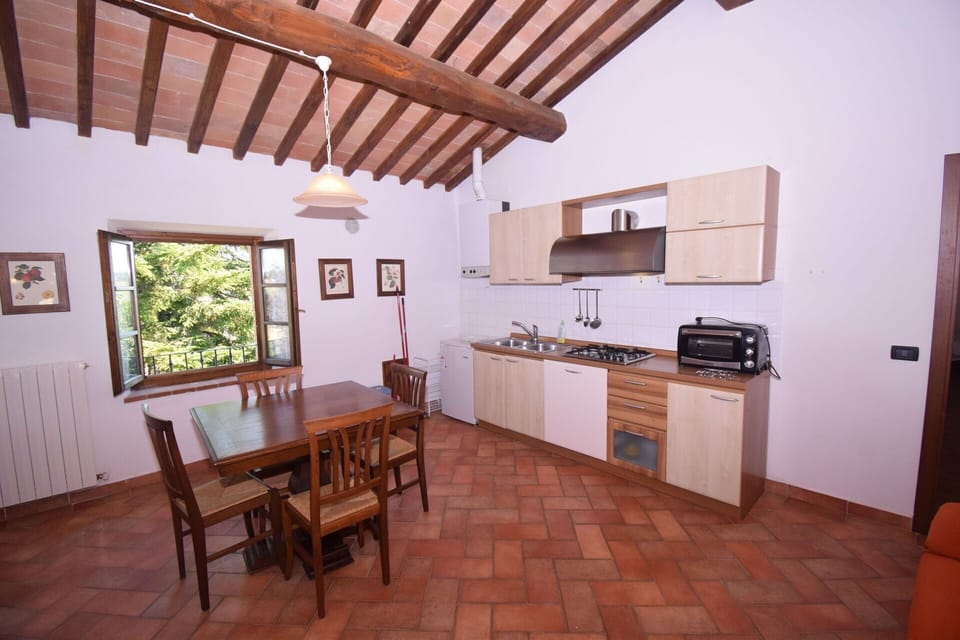 rocche-di-valiano-chianti-castelnuovo-berardenga-verbena-living-room