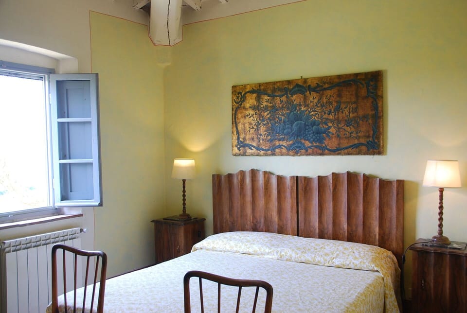 agriturismo-cabbiavoli-chianti-multiproprieta-casa-marcello-ciliegio-bedroom