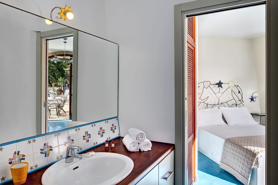 appartamento-lobra-massa-lubrense-apartment-bathroom