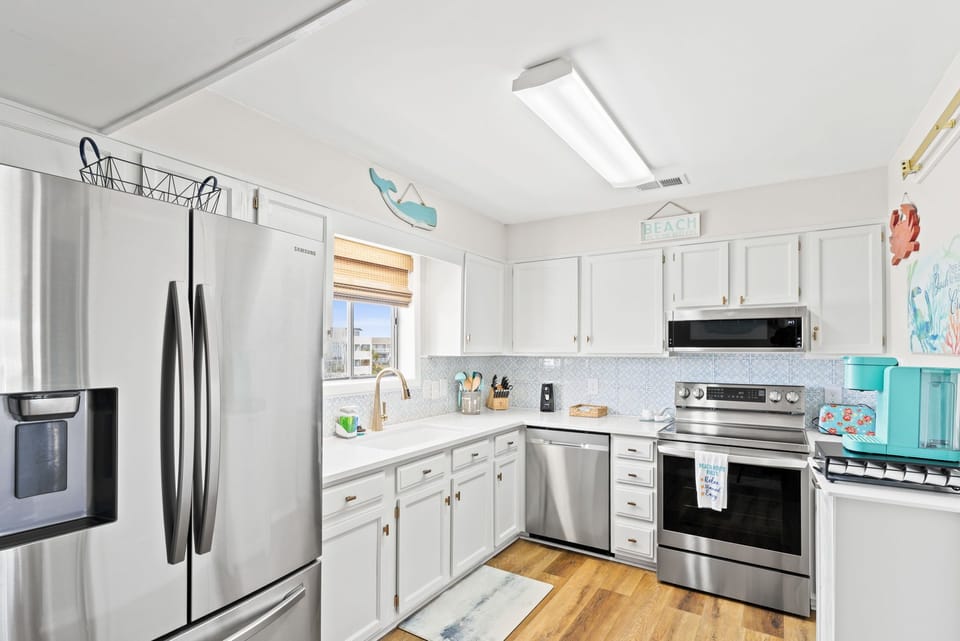 full kitchen with new appliances