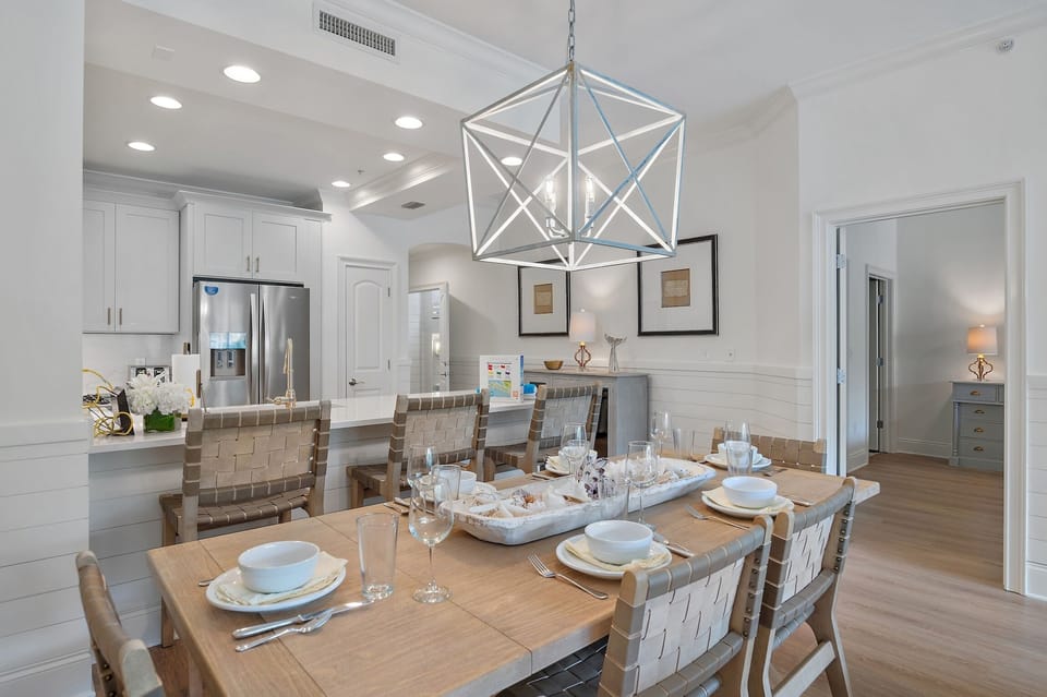 Dining in is a delight in E103 - Skip the lines at the restaurants, use the crockpot provided or order a pre-made dinner from Blue Mt. Bakery. Either way, Adagio E103 has everything you need for making family memories around the table.
