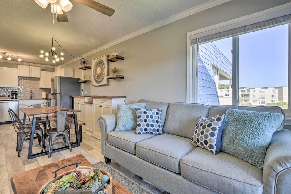 Living Room | Board Games