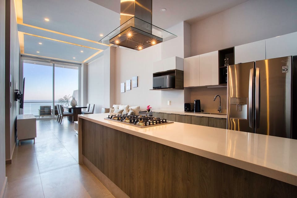 Fully equipped kitchen