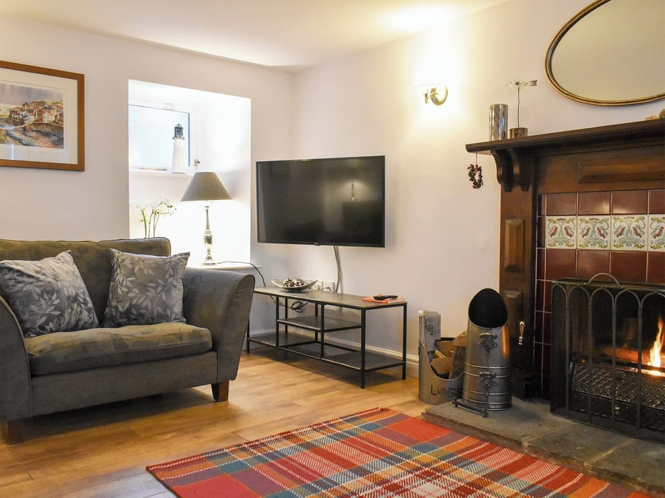 Living room/dining room | Sunnydene, Staithes