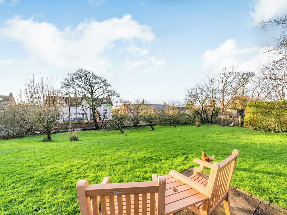 Shared outdoor area | Hardhorn Breaks, Poulton Le Fylde