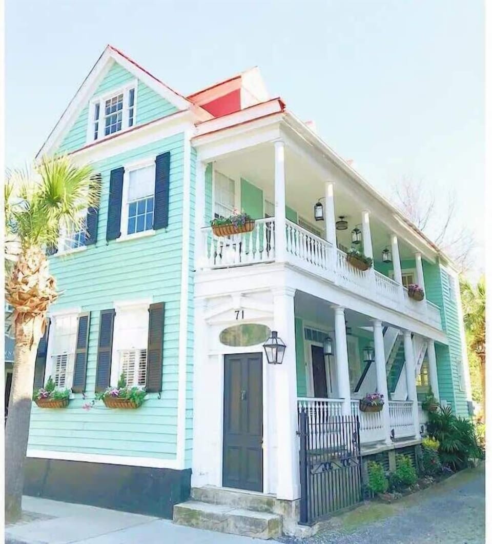 This is a 2br/1ba Suite! :)