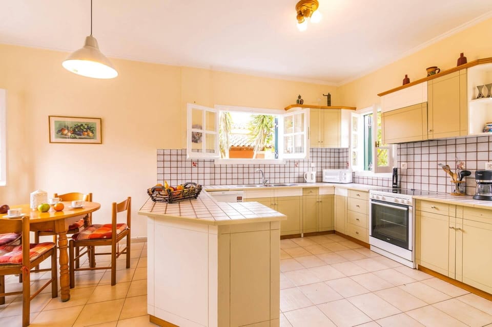Villa Finikas image