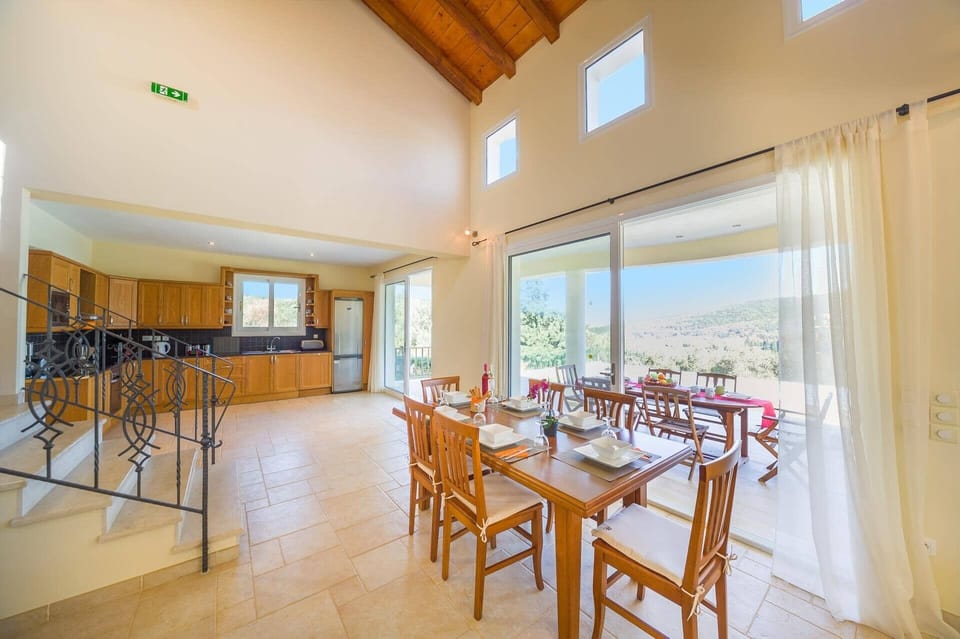 Villa Gina image