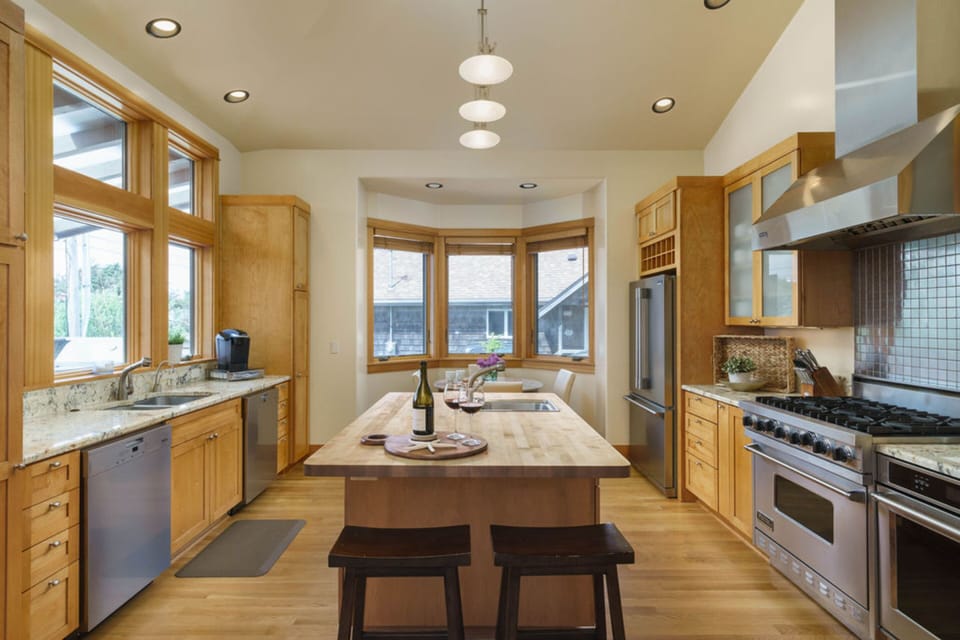 Spacious kitchen.