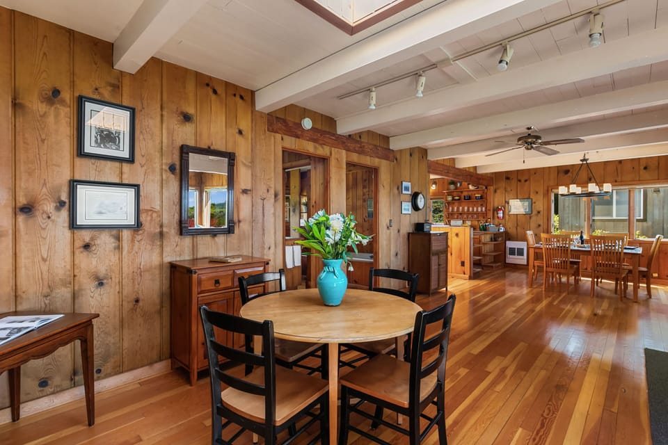 Breakfast table.