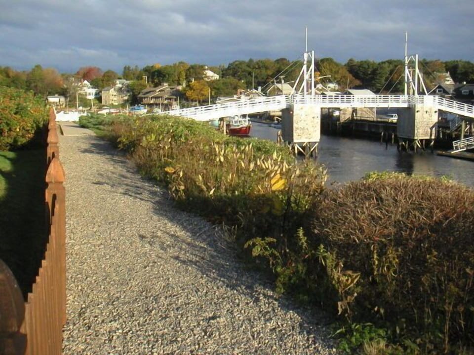 Path to cove