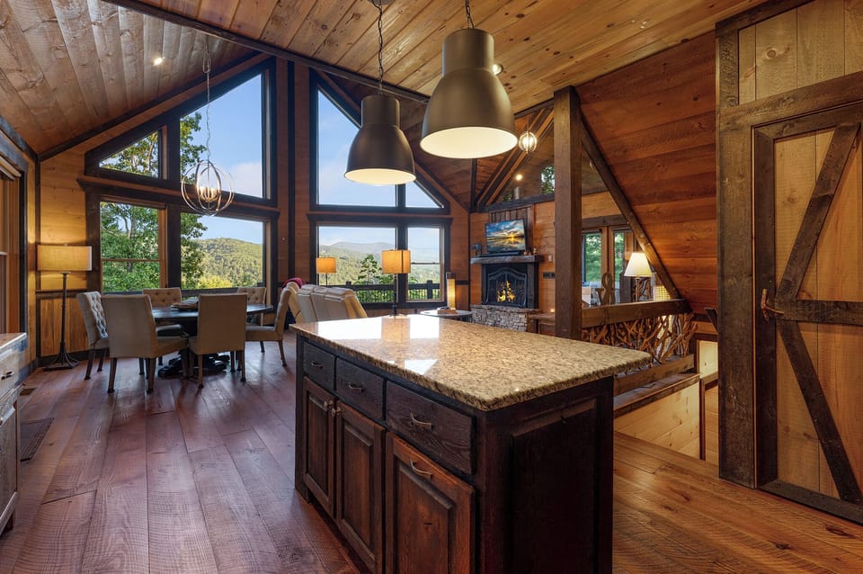 3 Peaks - Fully Equipped Kitchen