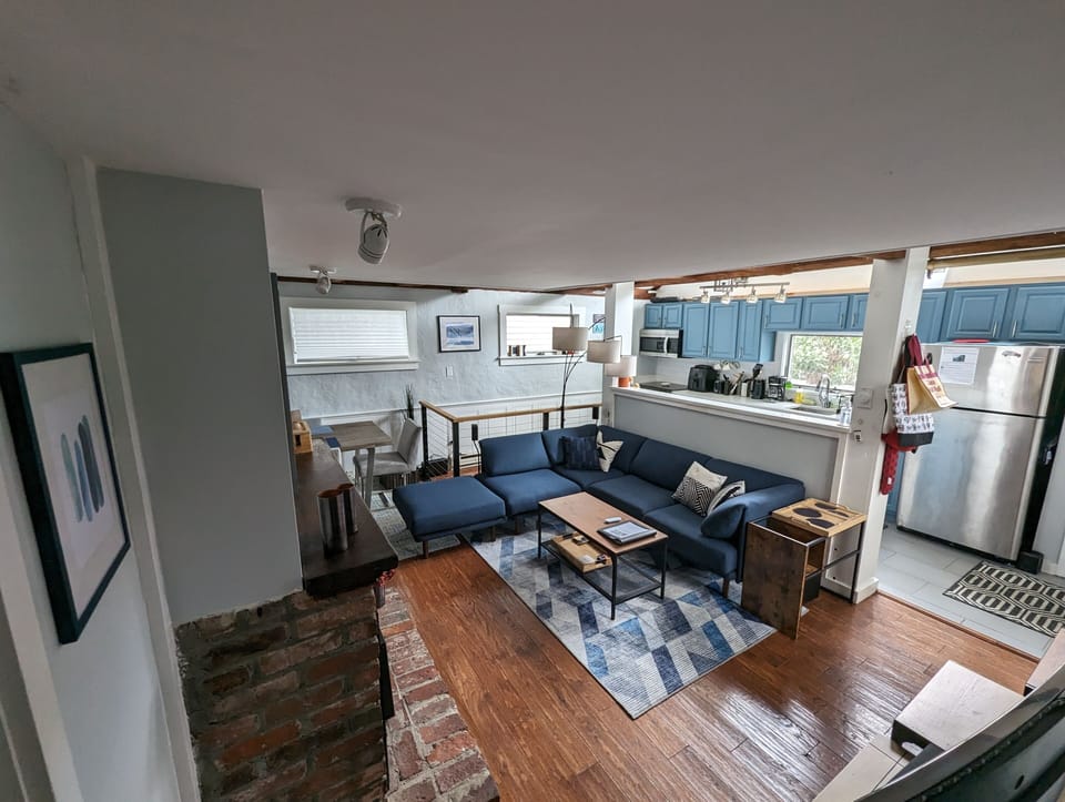 Living room& Kitchen bar