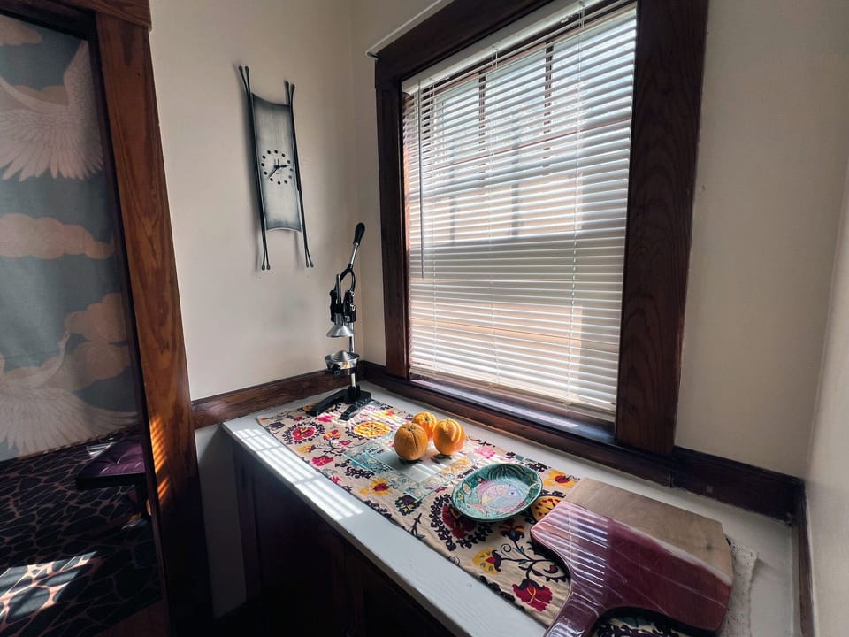 Pantry , OJ station  