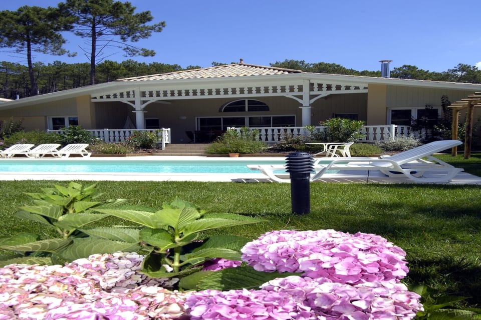 Holiday Home Swimming Pool