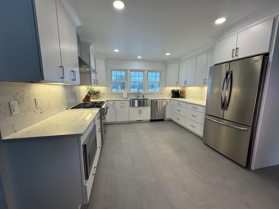 Dishwasher and nicely sized refrigerator. 
