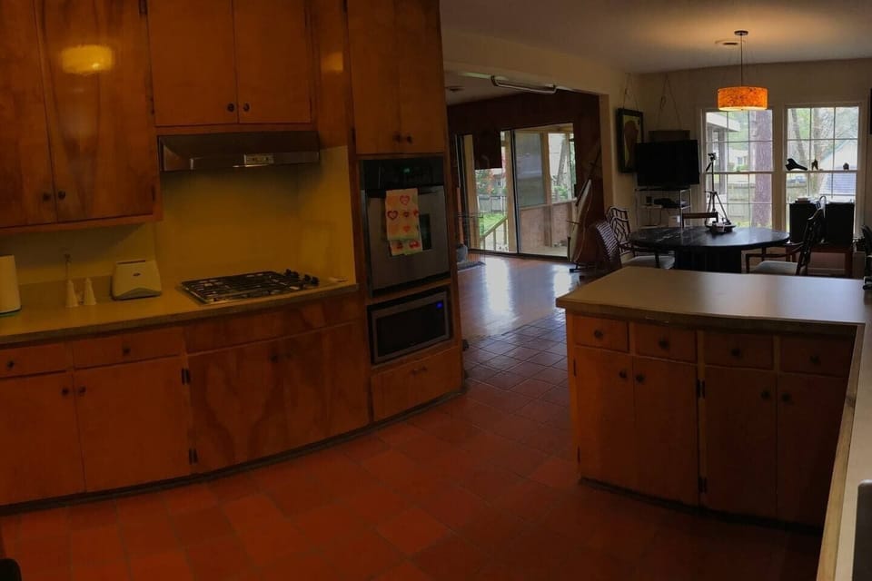 Open kitchen