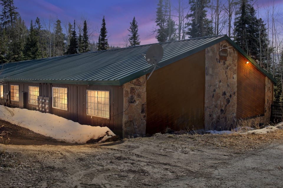 Nature, Shelter, Outdoors, Building, Countryside