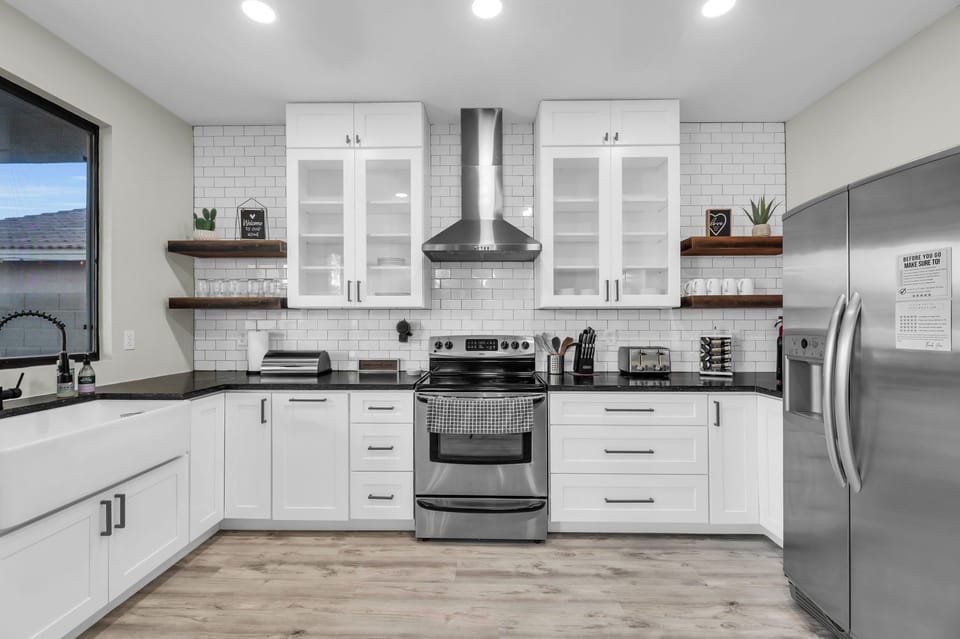 Fully loaded kitchen