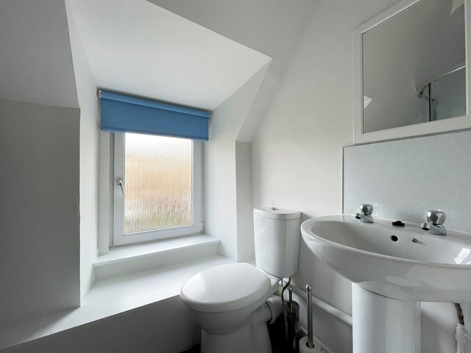 Shower room | Academy Street Cottage, Tain