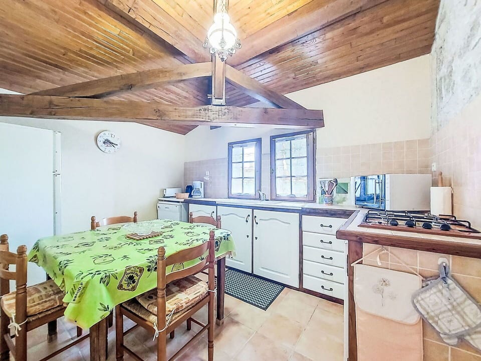 Furniture, Ceiling, Interior Design, Flooring, Floor, Home, Table, Chair, Room, Kitchen & Dining Room Table