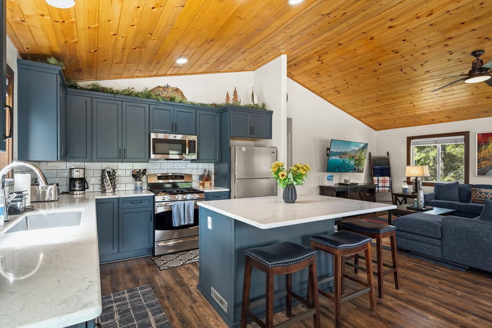 Kitchen: Mountain Relaxation Haven