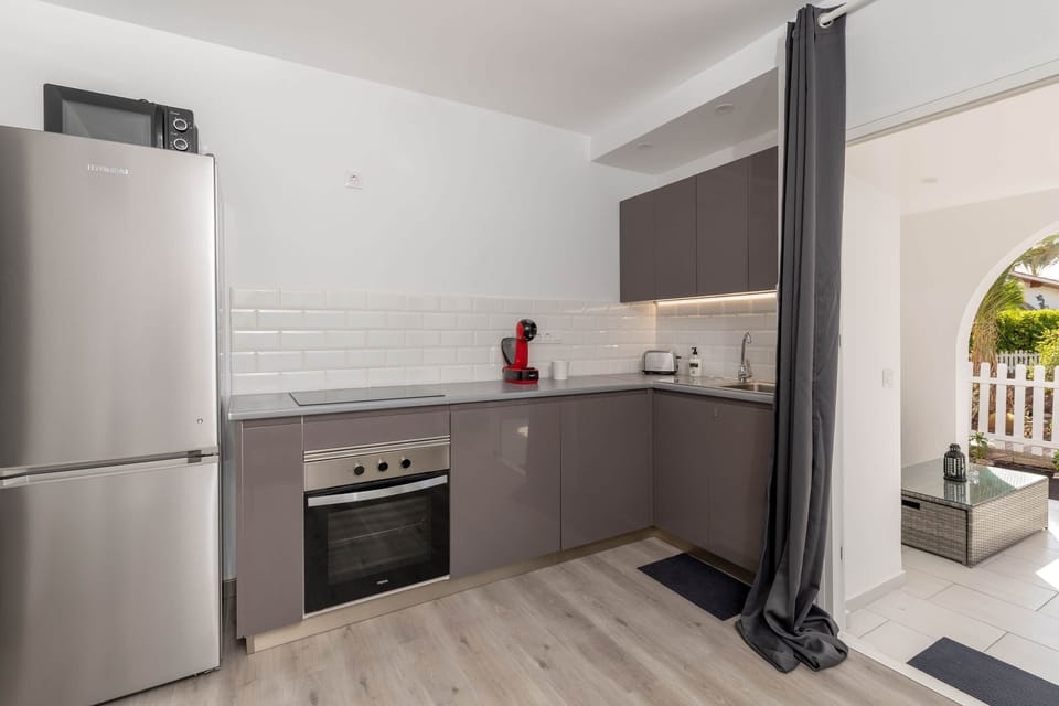 Kitchen (2)