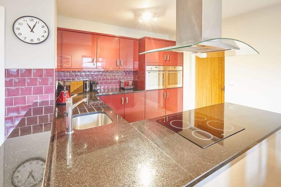 Holmedene, Filey - Host & Stay