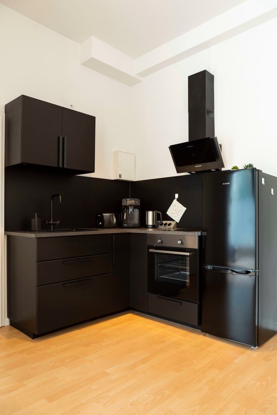 With fridge and freezer