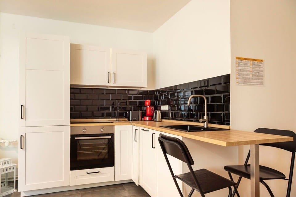 Fully equipped kitchen