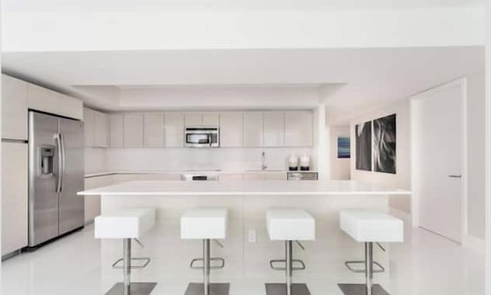 Spectacular Water view condo at BeachWalk. 1401 (10)