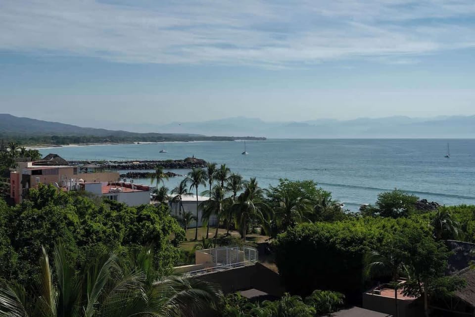 Ocean breeze & luxury living