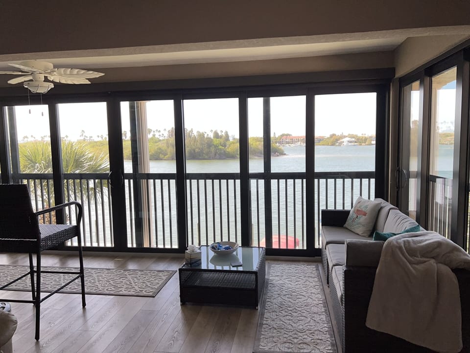 Beautiful view of the water through the lanai 
