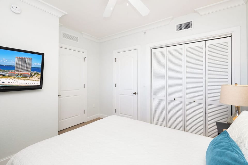 BC-0405 Guest Bedroom 1.2