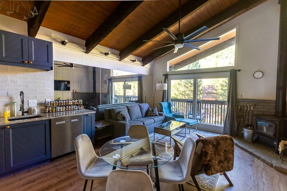 Main living area as viewed from the kitchen.