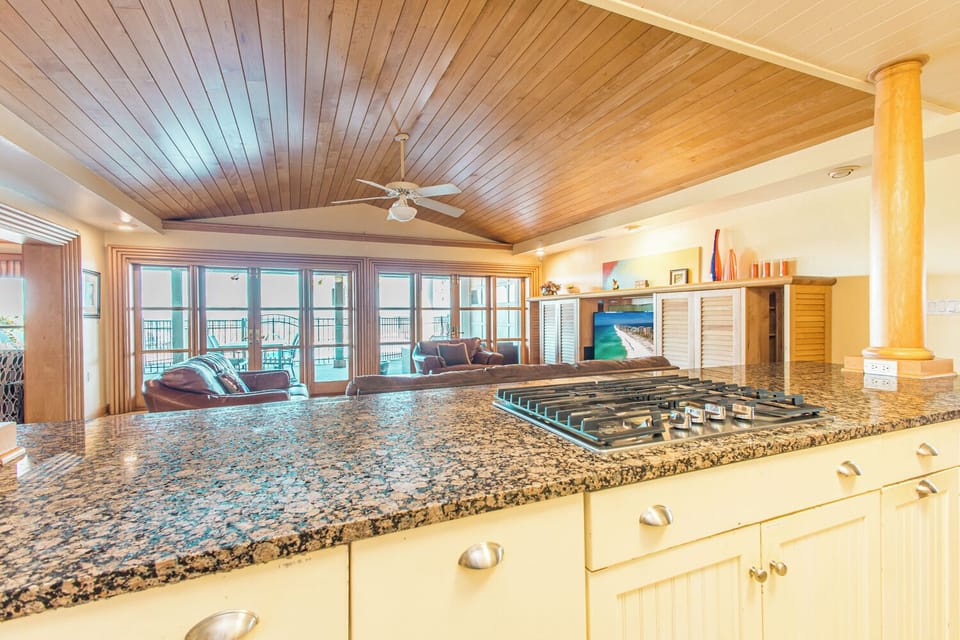 Home Away from Home - Kitchen