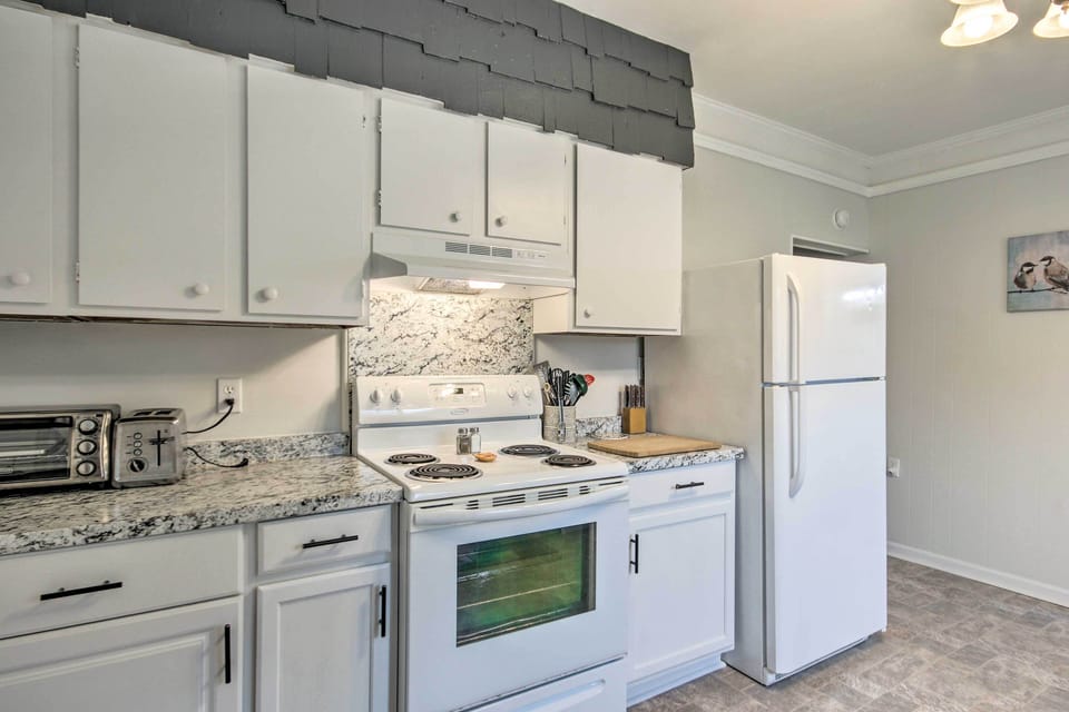 Kitchen | Tea Kettle | Keurig & Drip Coffee Makers