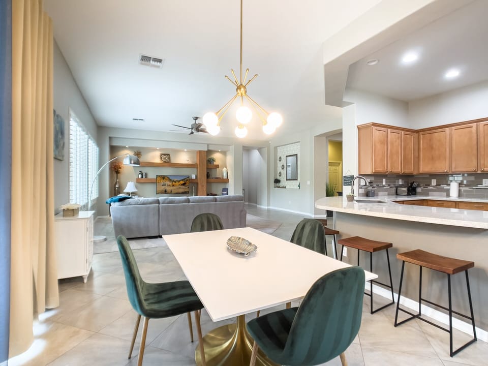 Open concept floor plan with modern details!