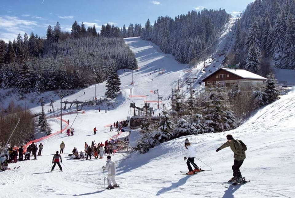 Snow and ski sports