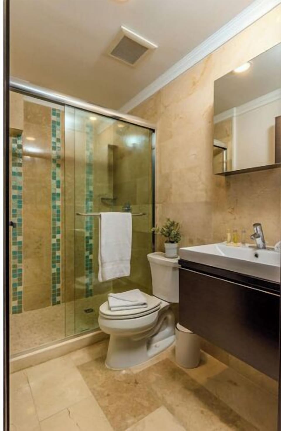 A bathroom complete with facility.