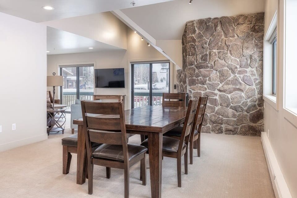 Dining area with plenty of seating for your group