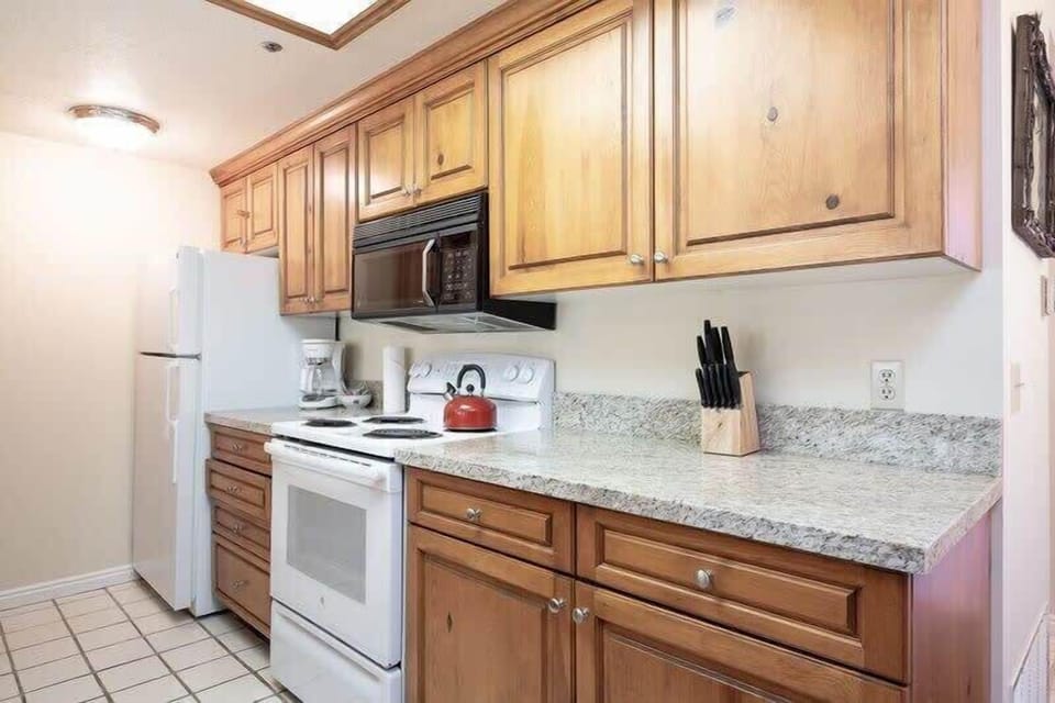 Whip up a delicious home-cooked meal in the fully-equipped kitchen