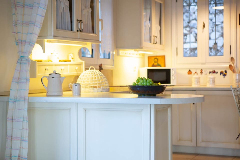 Kitchen (2)