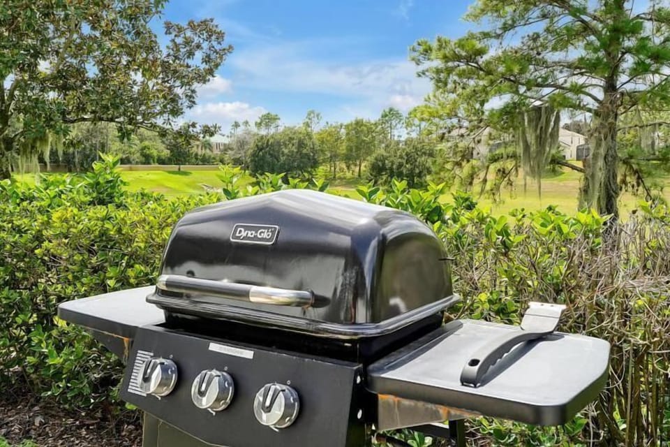 Complimentary Grill Use
