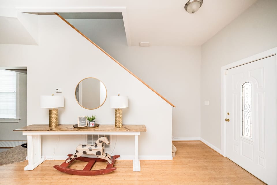 Front door entryway