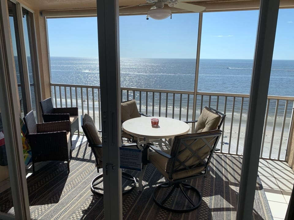 Porch/Lanai