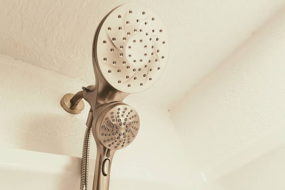 Hand-held showerhead